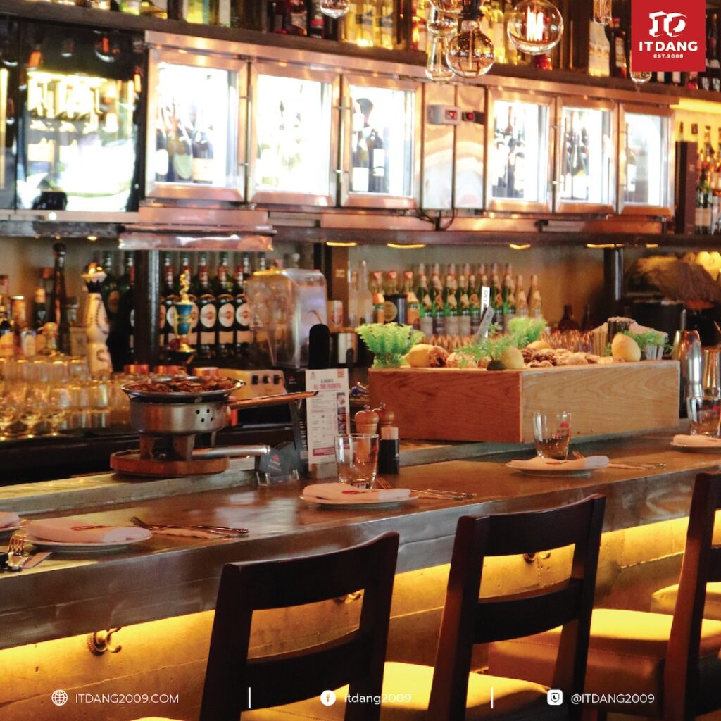 EL GAUCHO Argentinian Steakhouse สร้างโดยอิฐแดงตันมือ