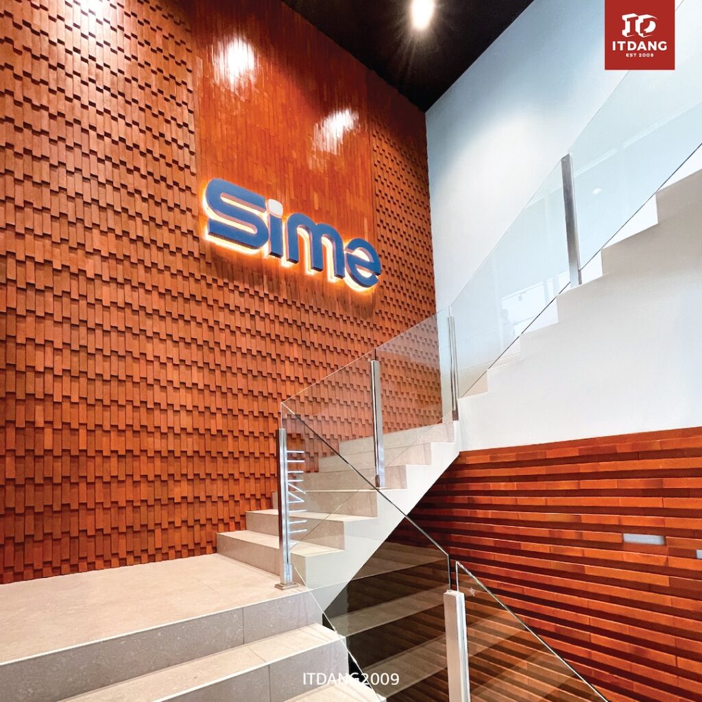 อิฐแดงโชว์