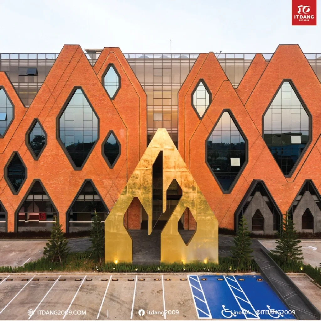 ทำไมโครงการใหญ่ถึงเลือกใช้ “อิฐแดงโบราณ 5x10x20”?